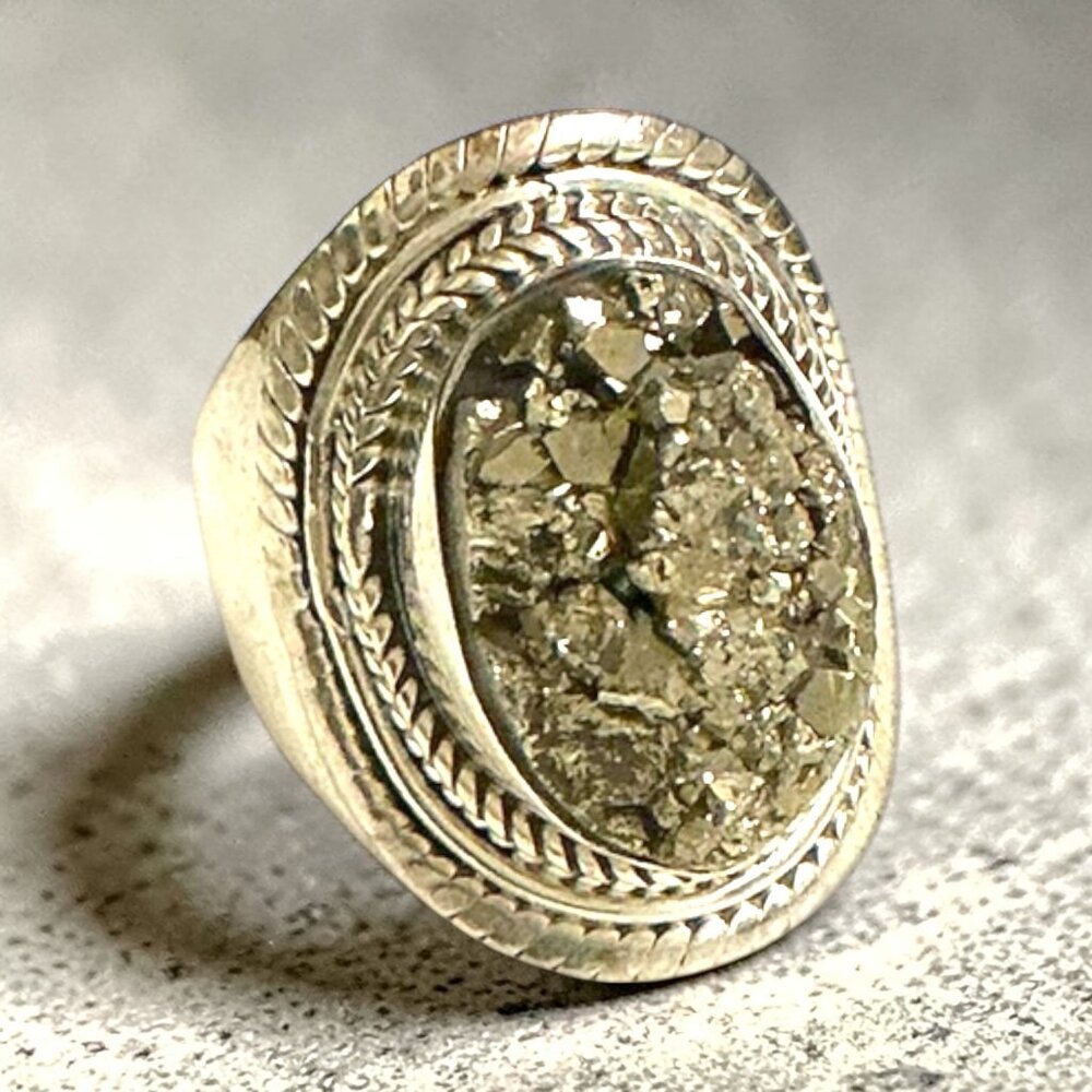 Vintage Sterling Silver Pyrite Statement Ring 7.5 Grams Size 7.5 With Intricate - Picture 1 of 5
